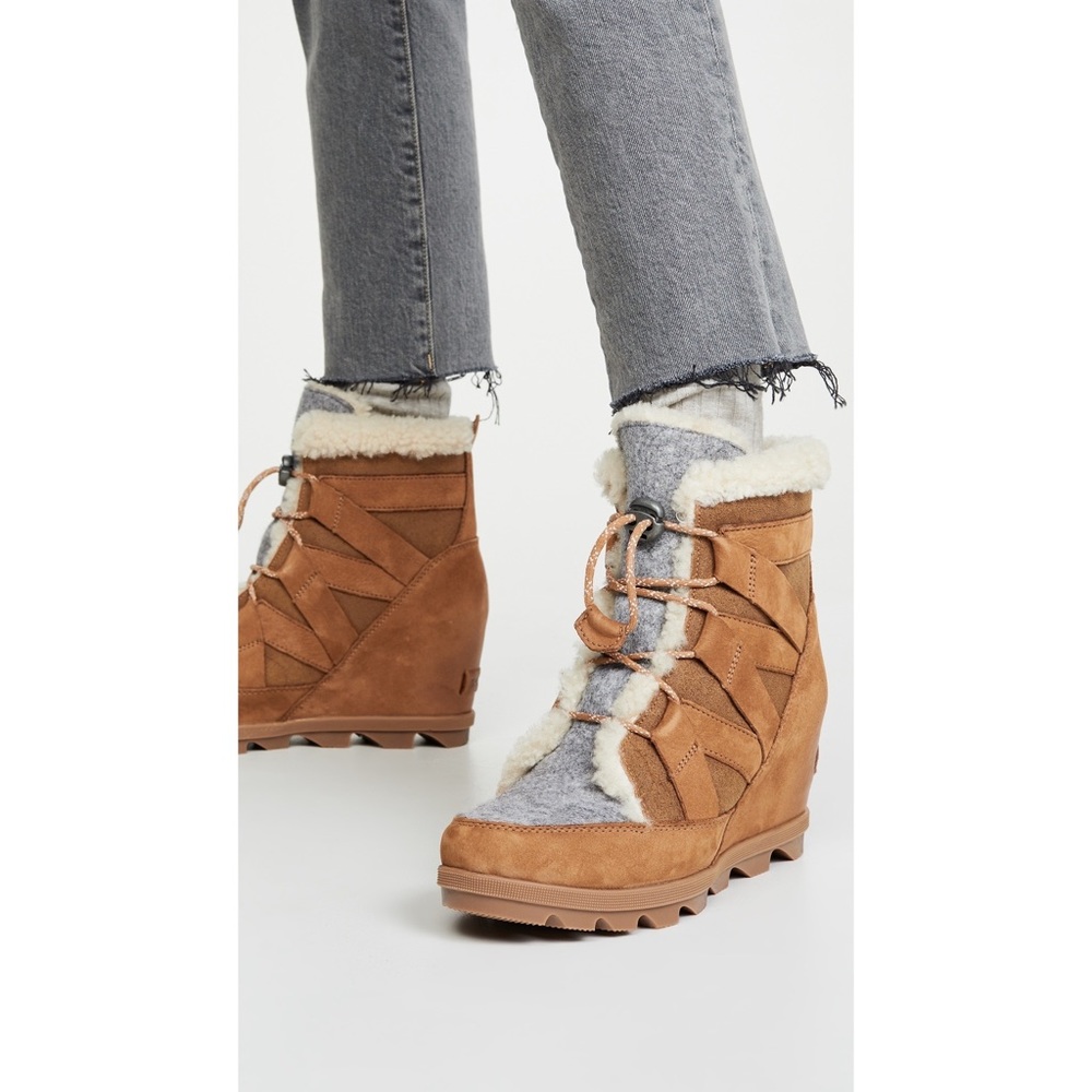 NWT Sorel Joan of Arctic Wedge II Shearling Boot - Picture 1 of 10